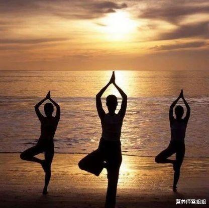 疾病：46-55岁，养寿黄金期，坚持少2白，做到3不贪，谨记4字诀