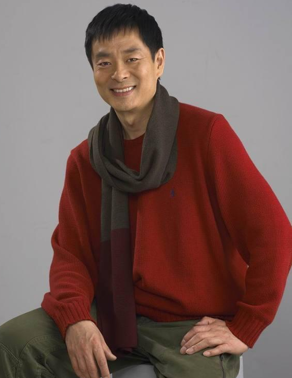 "限籍限薪令"之下,陈道明成香饽饽,网友:拿上亿也不为过!