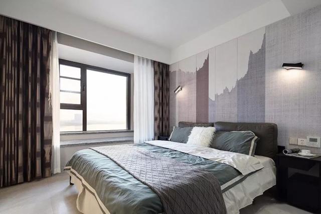 『』内飘窗占卧室面积,业主请师傅一锤砸掉,楼下邻居吓到要搬家!