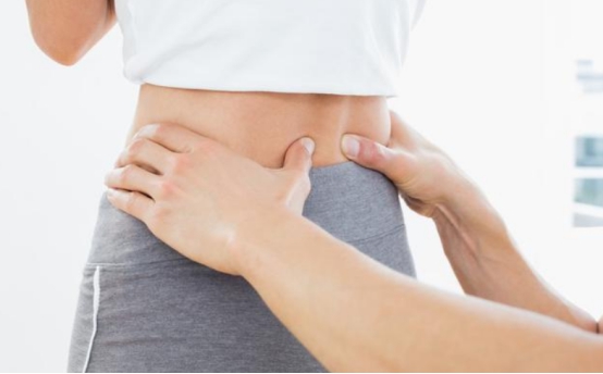 拔罐|女人后腰上两个凹点是什么？为什么少数人才有，你有就偷着乐吧