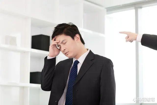 [肝癌]31岁男子，查出肝癌，不近烟酒，却常做2件事，同样把肝伤透了