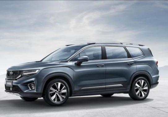 4s店@吉利推出中型SUV，外观气派实力强大，可能是今年的爆款