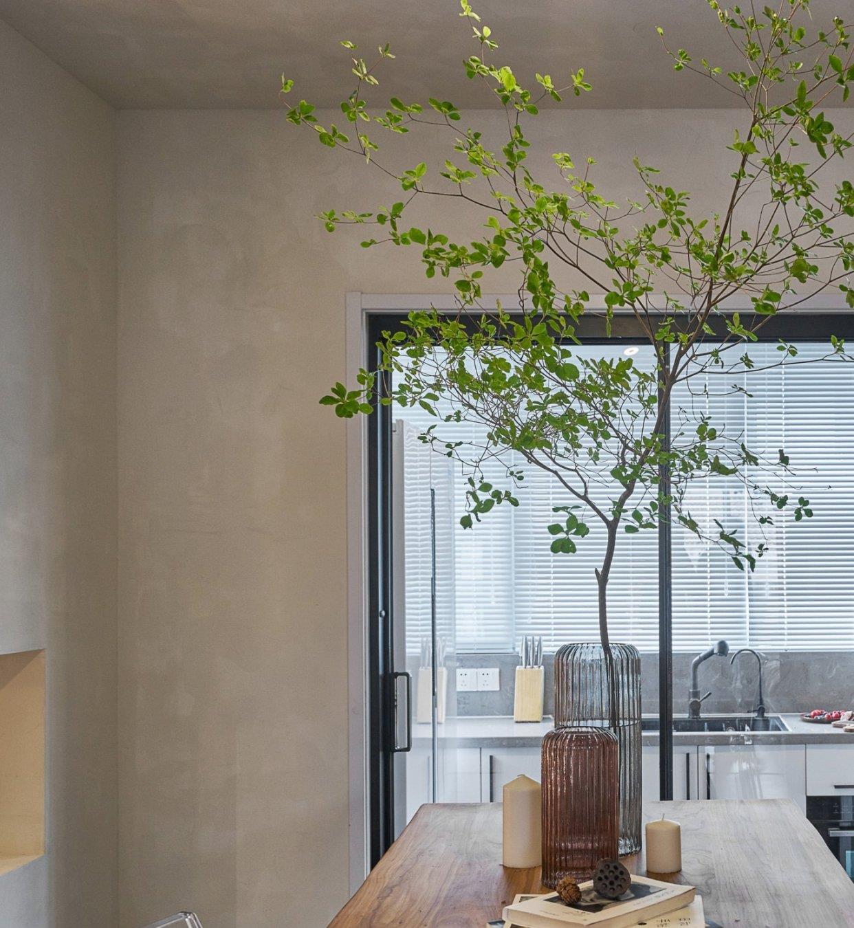 「」90后小哥,租了一套破房子,晒出改造后的效果,太美了