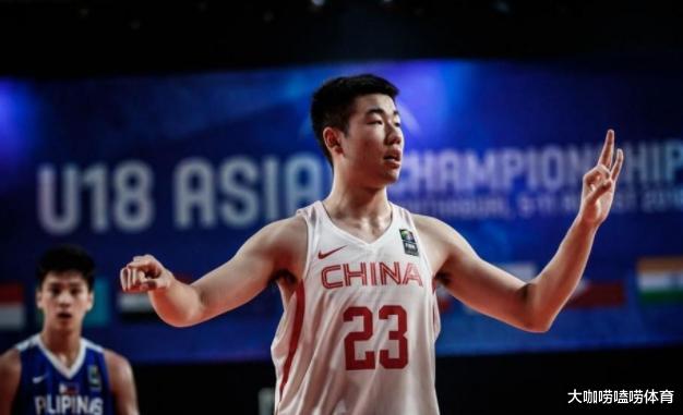 张镇麟|男篮又一新星陨落！留洋小将有望加盟CBA，名气比张镇麟还高