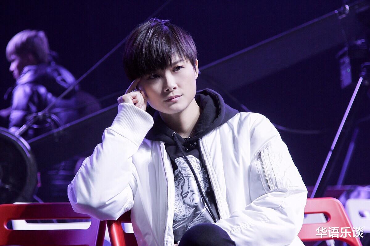 李宇春|李宇春凭什么接棒那英，成为好声音史上第三位女导师？