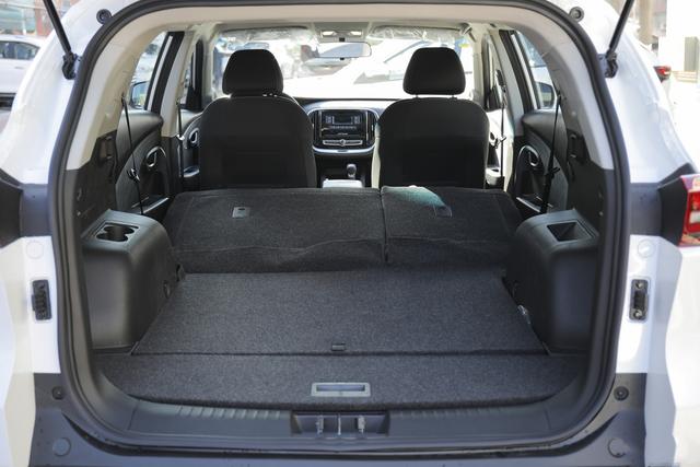 捷途：顶配7.99万，奇瑞推出的亲民中型SUV，全系都有156马力+10年质保