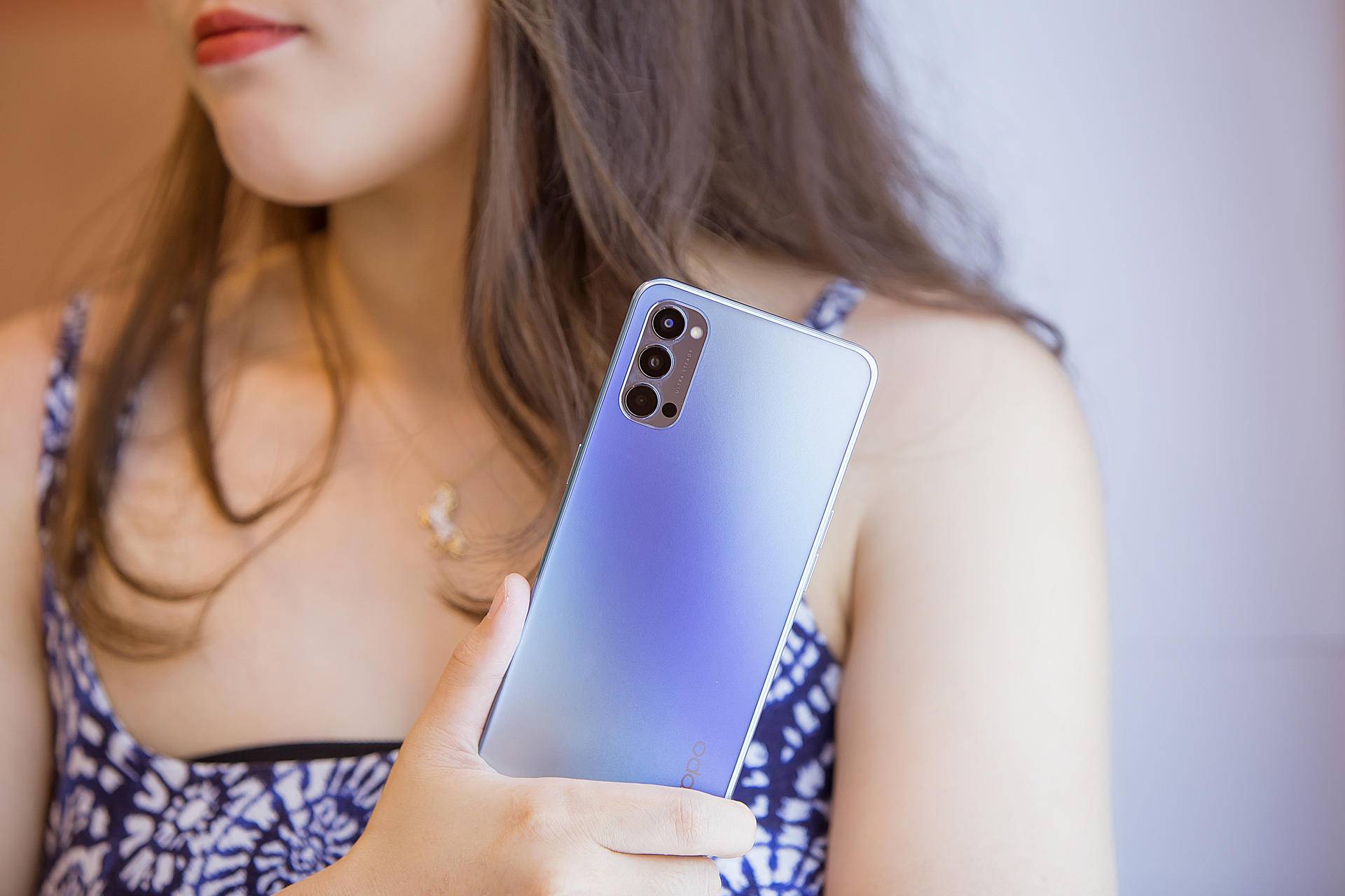 华为|降价后苹果真香？华为OPPO纷纷上榜挑战：对比太有看头了