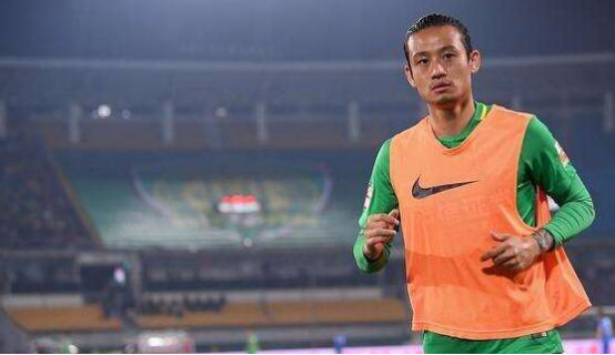 『于汉超』大反转！他原本被视为申花新援热门人选，却因于汉超加盟无缘入队