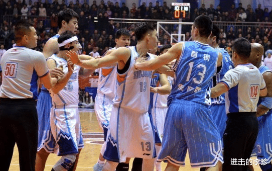 「功勋」噩耗！中国男篮功勋人物去世，他共计参加过4000多场比赛