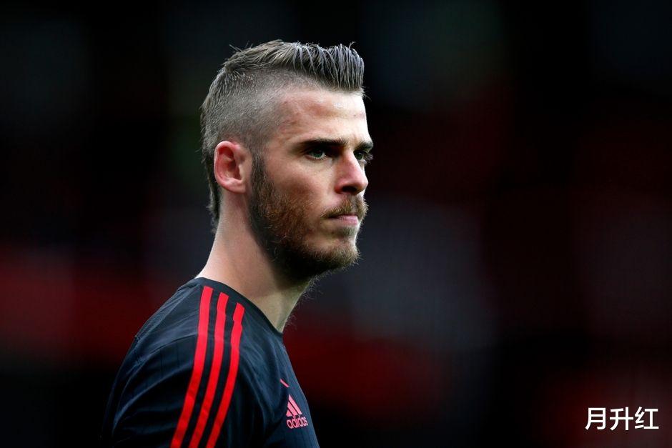 「世界杯」被拉下神坛的6个守门员，其中一人是荣誉大满贯球员