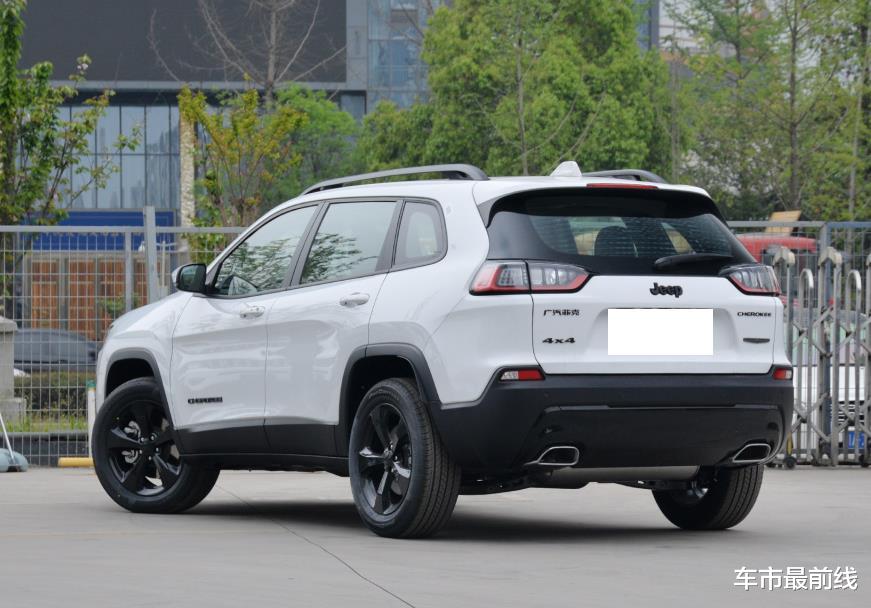 SUV|完成华丽蜕变的豪华SUV，2.0T+9AT，当年卖50多万，如今不足20万