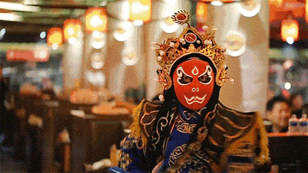 郑爽|郑爽的四张面孔：初出道的灵动、成名后的瞪眼神功、怒撕前任、亿万富豪