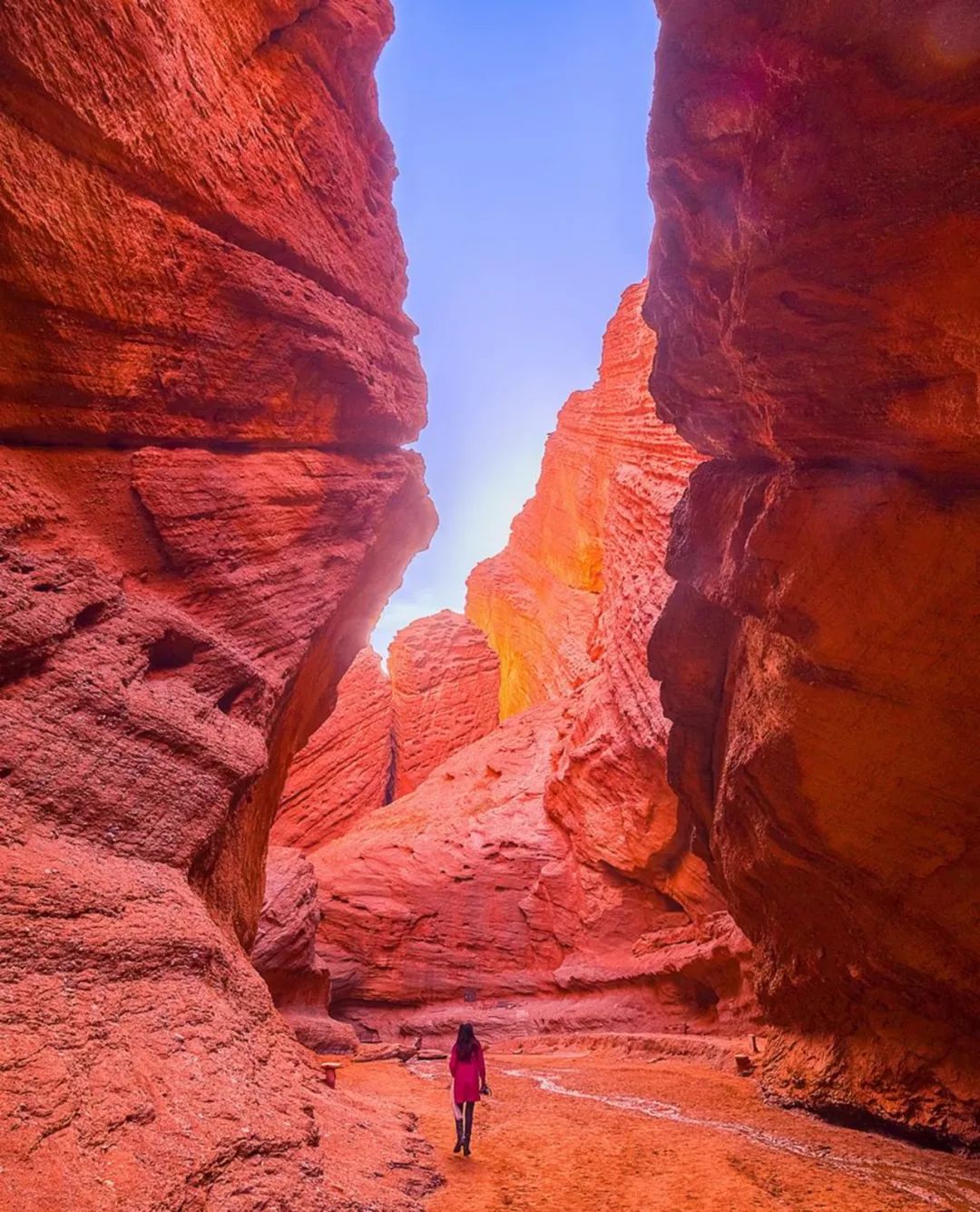 「新疆维吾尔自治区」请放下原来对南疆的理解，来看看她秀外慧中，钟灵毓秀的一面