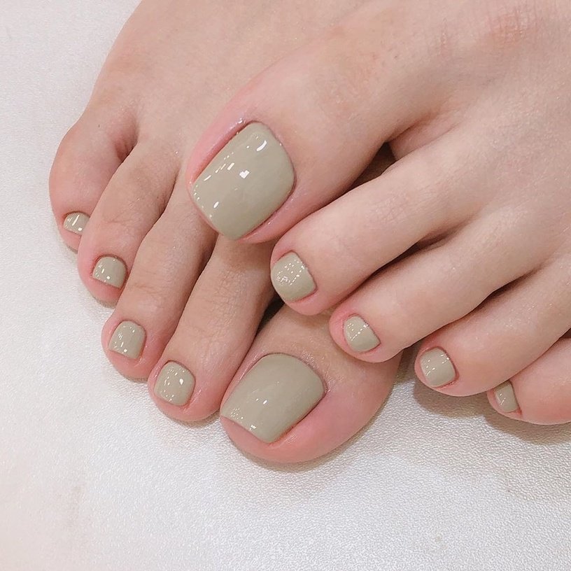 美甲|美甲玉足美脚欣赏（一）：单色、莫兰迪素色款美甲