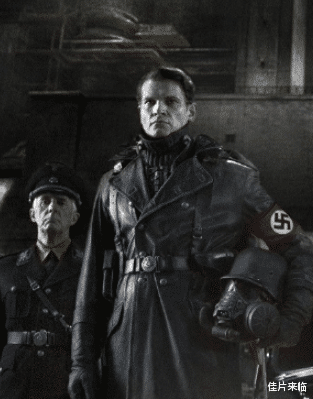 池塘|钢铁苍穹2:这才是真正的科幻片,虫族攻击地球