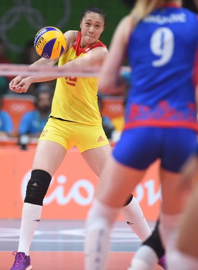 惠若琪|女排前队长惠若琪，与丈夫身高差好萌，结婚两年无儿女未孕有原因