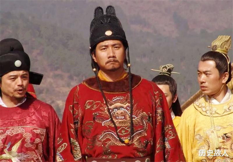 朱元璋@朱元璋为何非要杀了无权无势的李善长？