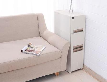 ＂客厅想要容纳更多的物品，这些空间别浪费，要学会“见缝插针”＂