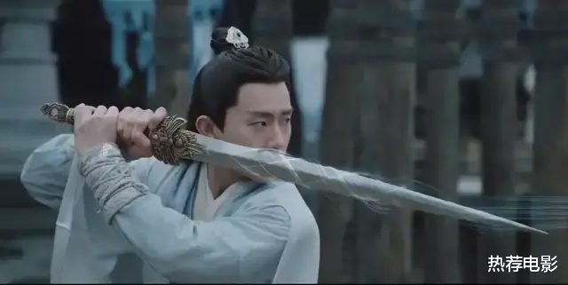 「少年游之一寸相思」播了18集豆瓣冲上8.4分，可惜却被挤出了热度榜前三十！