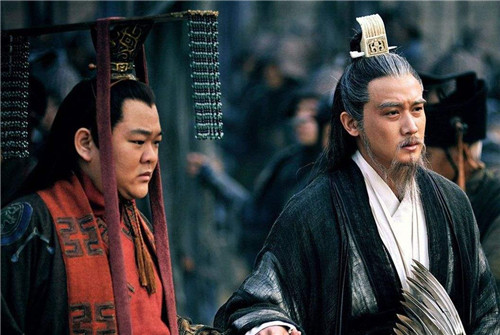 刘禅|刘禅投降后写3字,司马昭:别动他!群臣不解,司马昭:倒过来念