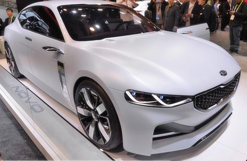 新车|扳倒凯美瑞有望！又一韩系中级曝光，配对开门+大溜背，16万开出50万面子