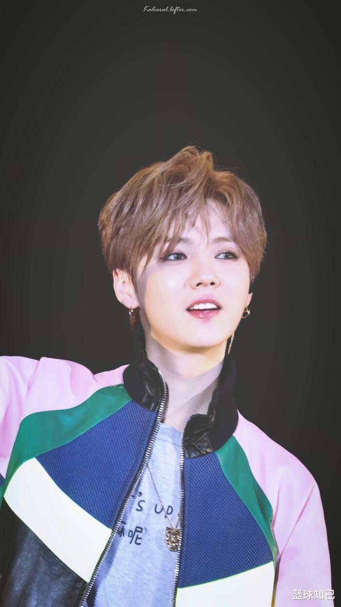 鹿晗|张一山，鹿晗，王俊凯的年收入对比，差距在哪？谁更多？