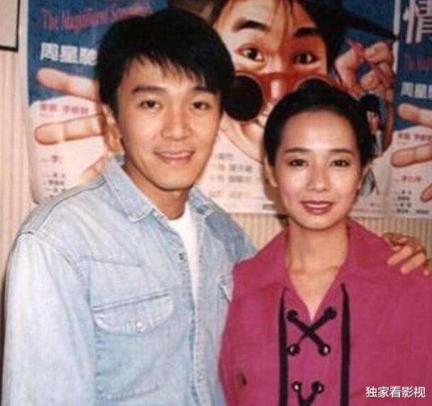 毛舜筠|60岁毛舜筠越活越年轻,和大14岁老公似父女,难怪被张国荣赞漂亮