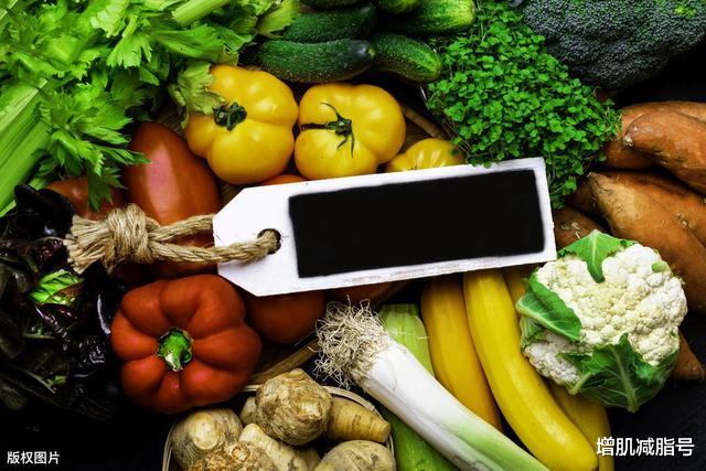 「肠胃」减肥期间,牢记“2多吃、3不吃”,体重才能快速降下来