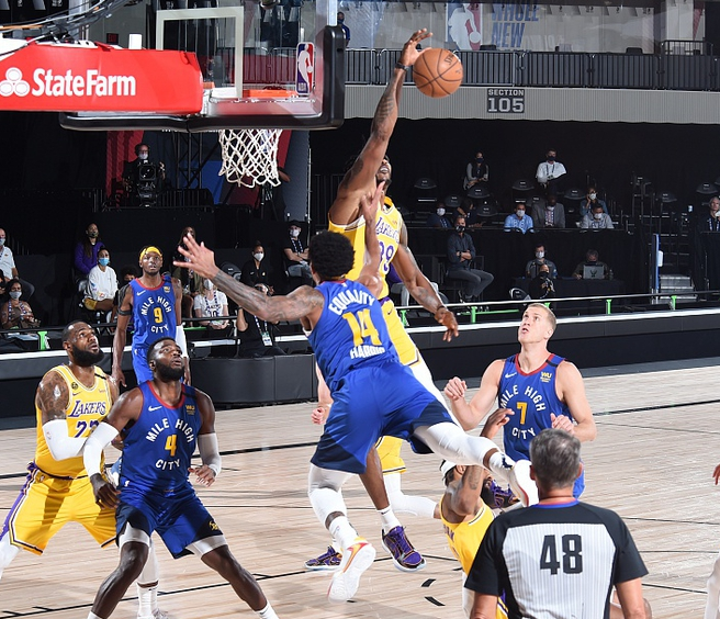 湖人队|还差7场！每场比赛都有奇兵！湖人找到总冠军密码