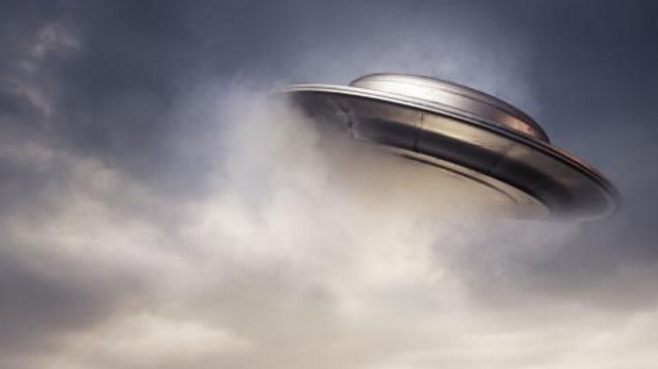 UFO@火星上再一次出现UFO?“海盗号”拍下画面,这次你信了吗?