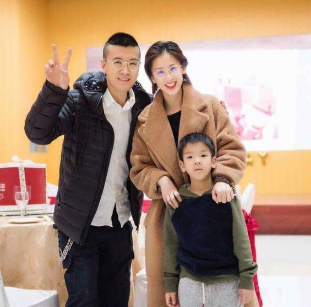 ▲黄圣依老公徐水住三层豪宅：内部装修富丽堂皇，不愧是董事长