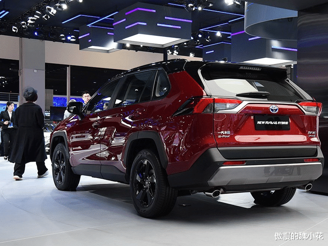 「丰田」“你大爷，还是你大爷”，丰田荣放“杀”红眼了，4月卖出42622辆