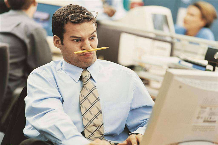 |和领导在一起时，别做这些事，会让领导讨厌