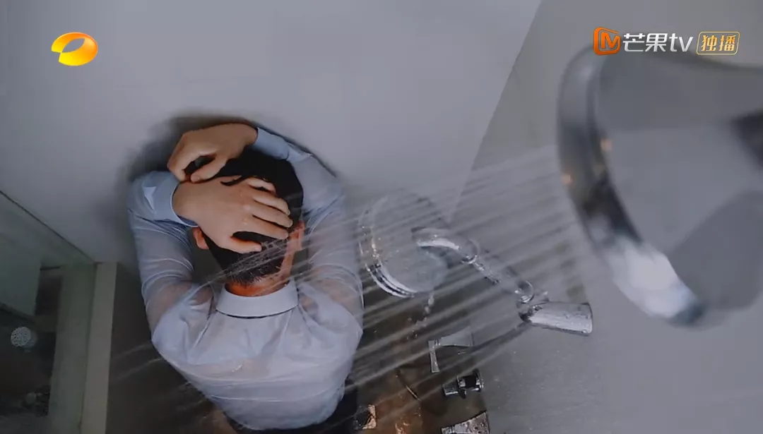 李佳琦|果然，李佳琦装不下去了