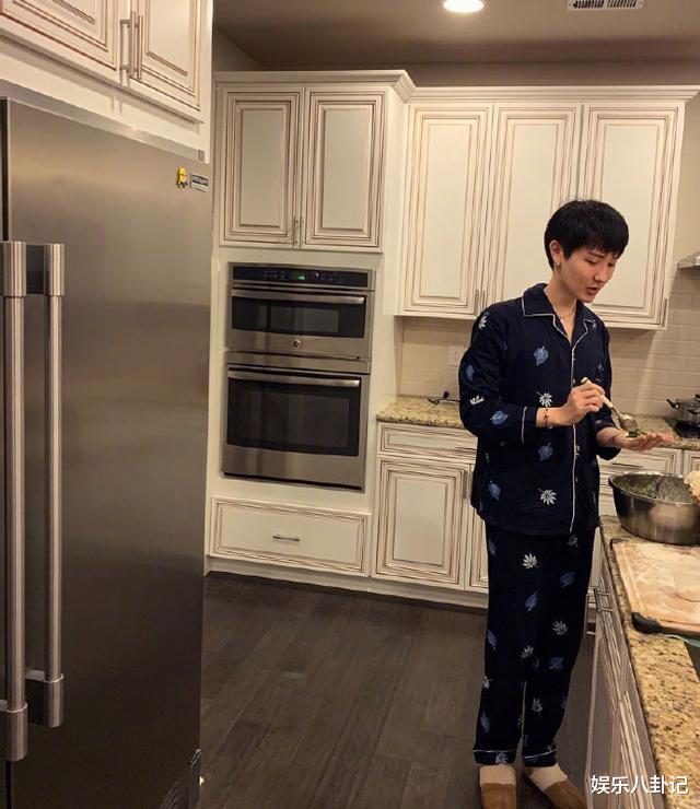 刘梓晨|网红刘梓晨时隔多日发文正在经历地狱般生活,全脸毁容,非常难过