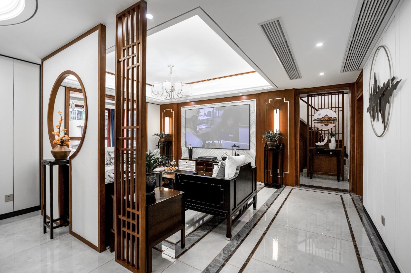 这才是中国风豪宅，300㎡中式别墅，客厅全是红木，卧室有亮点