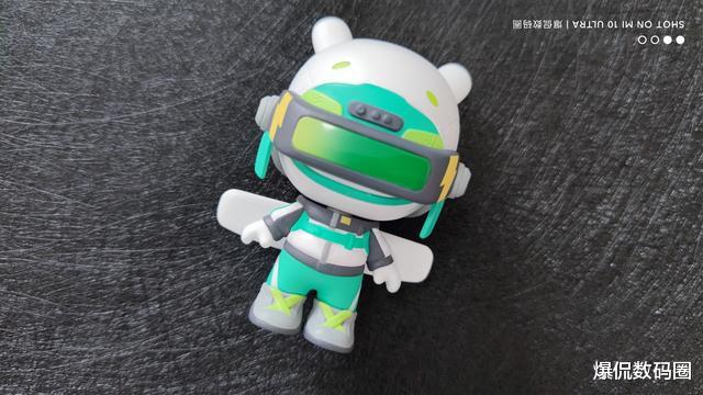 三个世界|神秘款到底有多难？小米十周年纪念盲盒盲拆，结果又是常规性操作