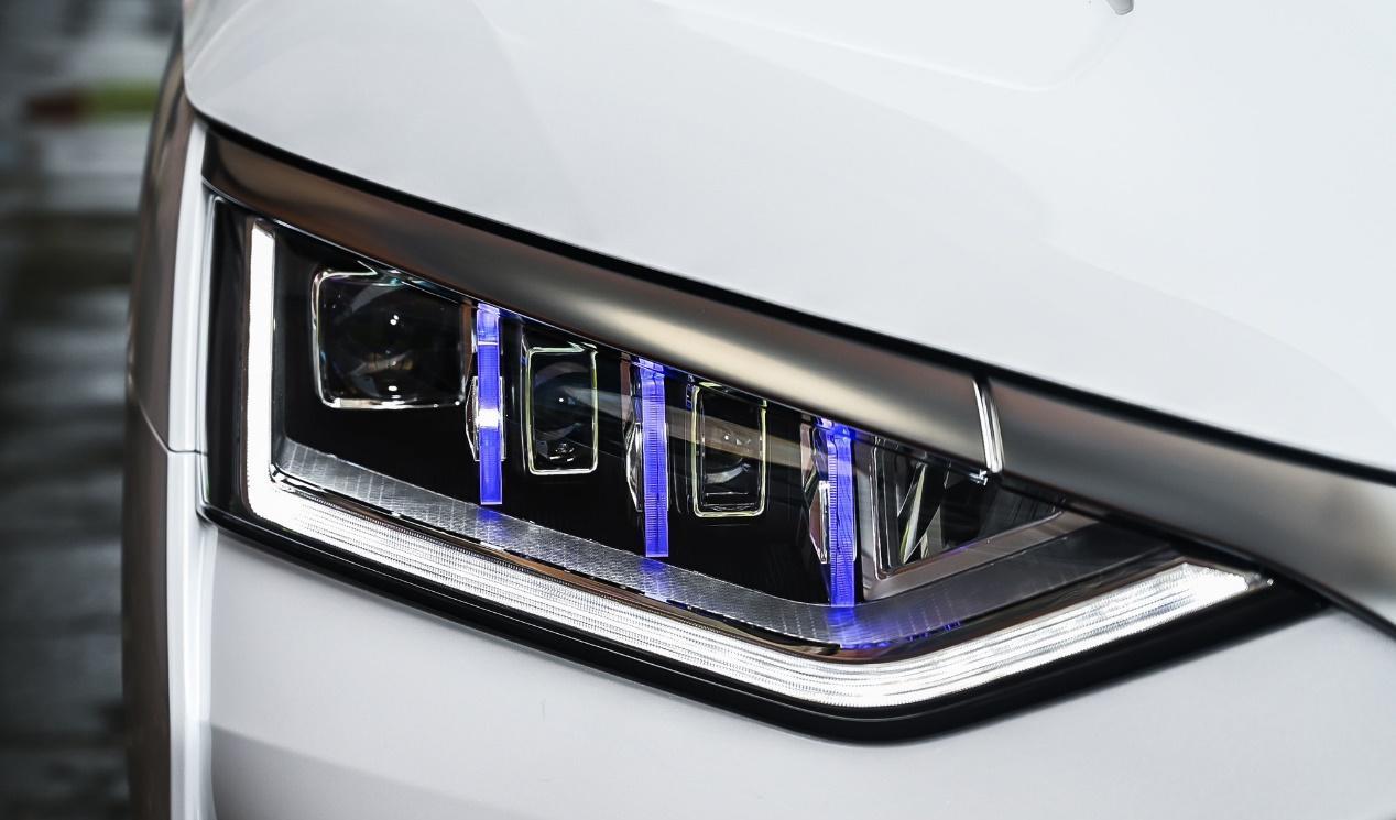 国产车|这台国产车厉害了，全系2.0T＋四驱，4.7秒破百油耗1.4L