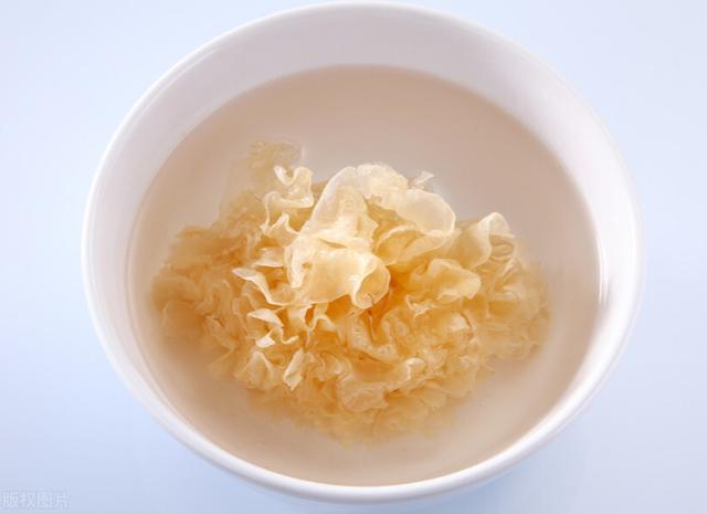 |90后夫妻相继查出肝硬化，医生：此类厨具不换，全家的肝都遭殃