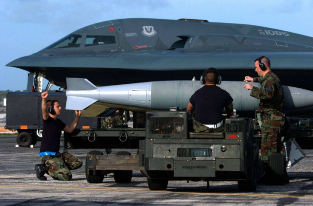 #美军#这才是美军真正底牌，一次出击全球处于危险中，可摧毁任何目标