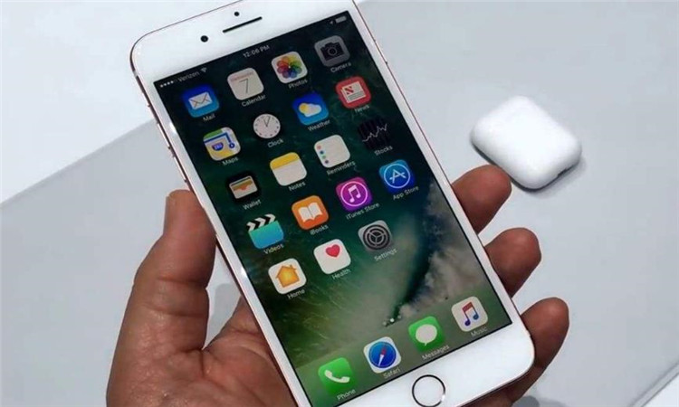 『苹果』苹果虽然已降价，但是这3款不建议入手，因为已经“烂”大街