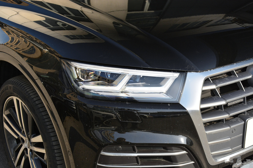 奥迪Q5|8月再卖15677辆！这才是30岁成功座驾，起步2.0T，迟早逼死途昂