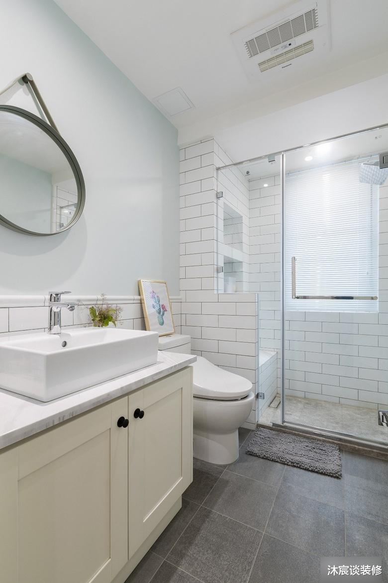 []看了她的新居，才知家简单温馨就好，即便大白墙，同样能令人心动