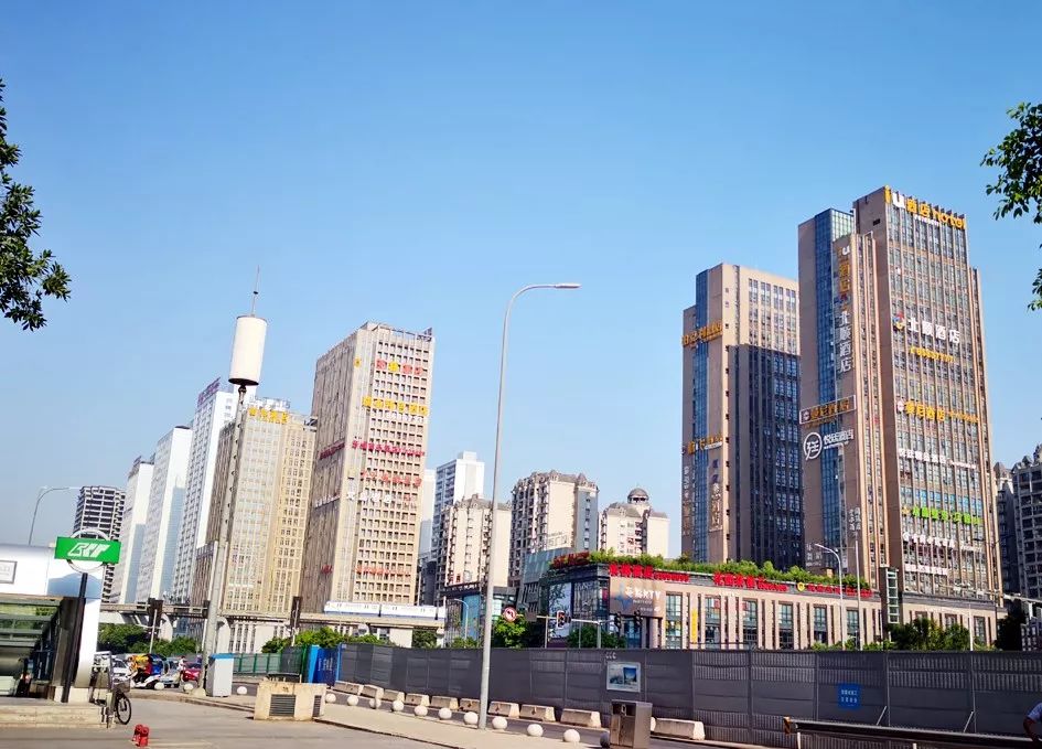 【一周楼市】新年后供销双降，商品房均价结构性下滑，建面成交均价10062元/㎡