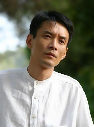 面瘫|全员“面瘫”的《沉默的真相》，能给多少人上一课？