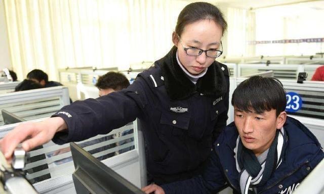 |考科二科三的要谨慎，只允许你补考几次，收费标准也有改变