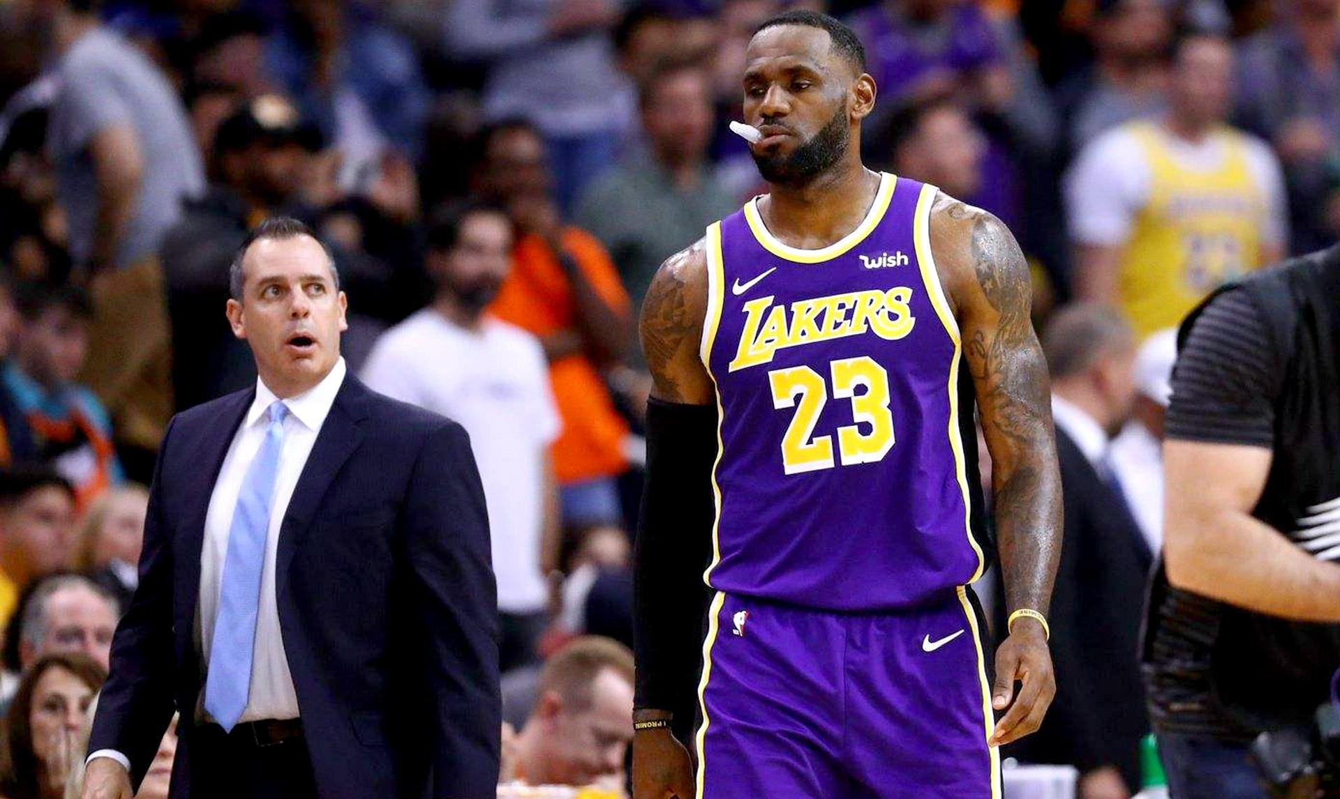 湖人队|带领湖人接连4-1晋级，沃格尔距离总冠军真的只差一个詹姆斯？