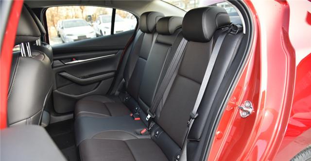 马自达3|马自达3销量不如全新轩逸，但绝对的优秀，难道是消费者不懂它吗