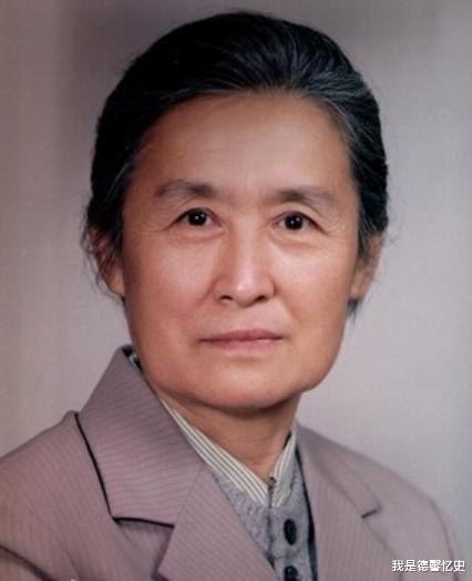 张自忠|张自忠壮烈牺牲后，妻子绝食7日而亡，现在第三代后人全是大才