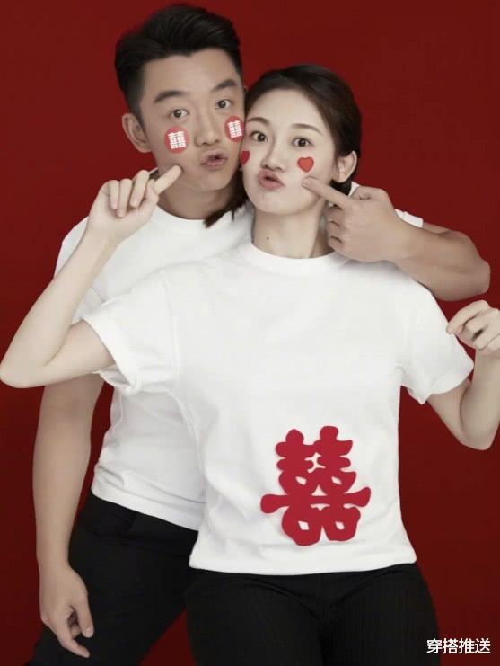 [传闻中的陈芊芊]郑恺老婆官宣后穿搭完全变了，大斗篷上节目，小肚子遮得严严实实